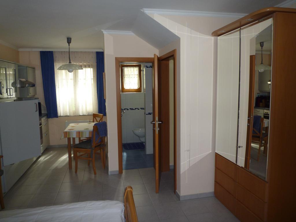 Gartenpension Prosl Vienna Room photo
